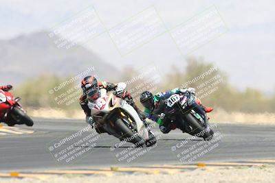 media/Apr-20-2025-CVMA (Sun) [[39090e8767]]/Race 10-Stock 1000 Shootout/